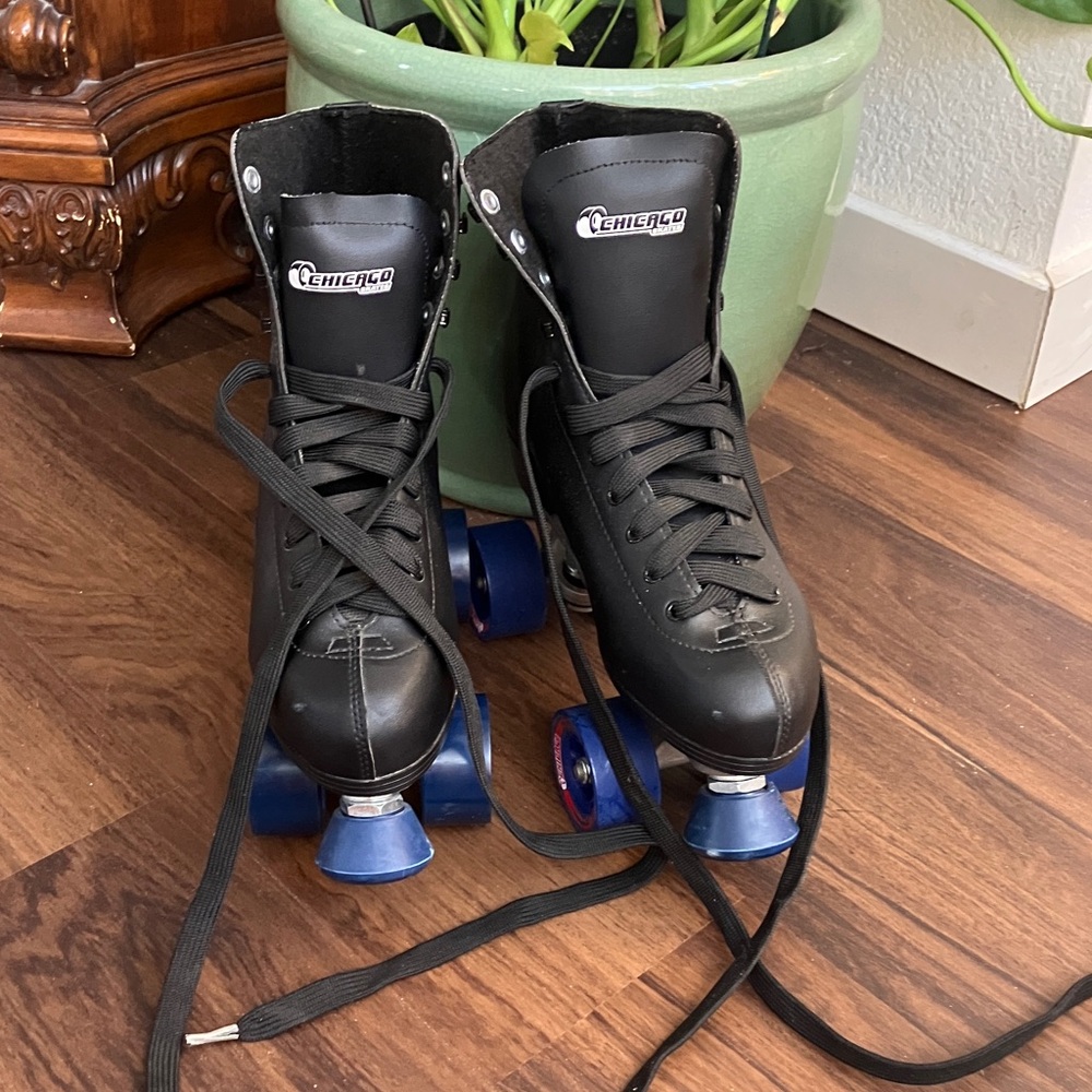 chic Black Roller Skates with Blue Wheels